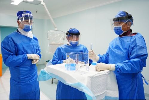 福建孟超肝胆医院首次成功实施钇90 小核弹 技术治疗巨大肝脏肿瘤